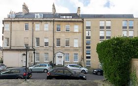 Stunning Georgian Apartment In Central Bath
